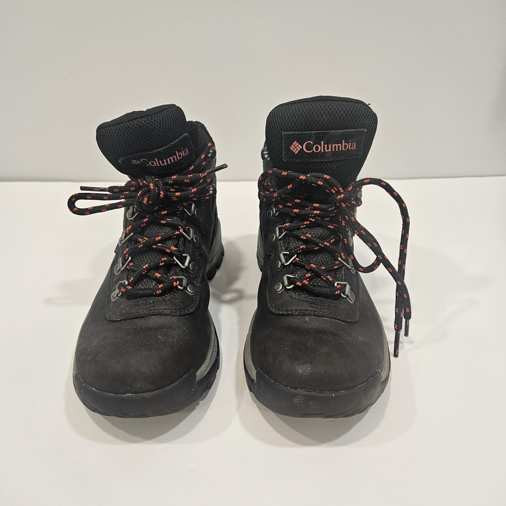 Columbia Women's Black Newton Ridge Plus Amped Waterproof Hiking Boots Size 8.5